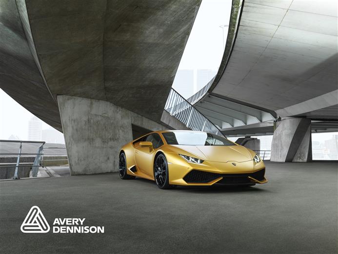 Expanded automotive aftermarket portfolio by Avery Dennison - New wrap colours, paint protection and automotive window films. 
(Photos: Avery Dennison, PR420)